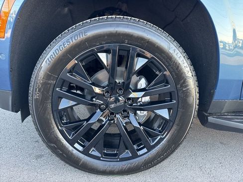 New 2026 GMC Yukon XL Elevation w/ LPO, Elevation Black Package image 38