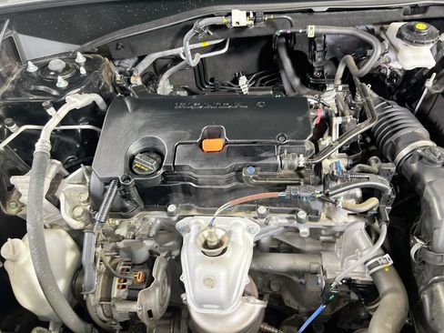 Used 2023 Honda HR-V EX-L image 29