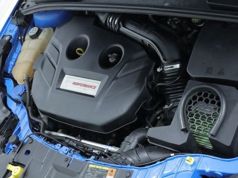 Used 2016 Ford Focus RS image 9