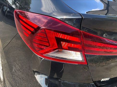 Used 2020 Hyundai Elantra SE w/ Cargo Package (C1) FWD image 29