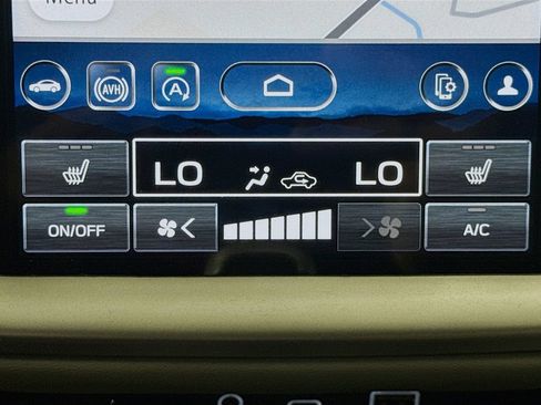 Used 2024 Subaru Outback Premium AWD/4WD image 22