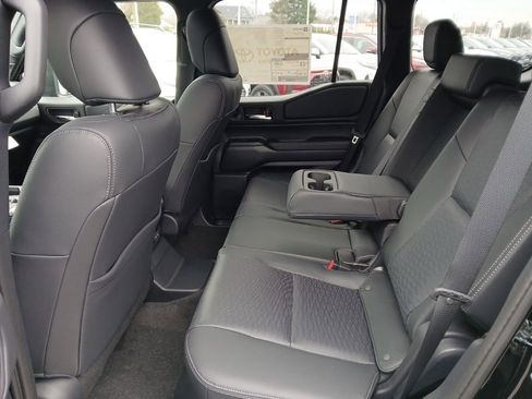 New 2026 Toyota Land Cruiser image 9