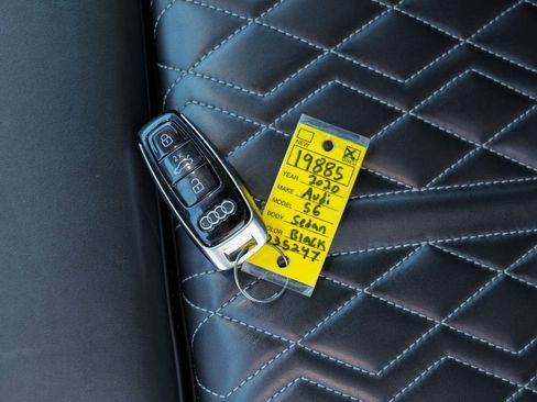 Used 2020 Audi S6 Premium Plus w/ S Sport Package image 57