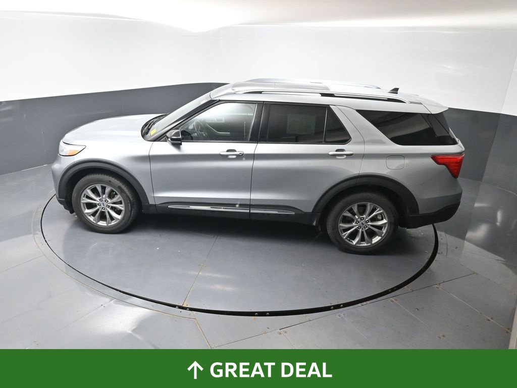 Used 2022 Ford Explorer Limited w/ Equipment Group 301A AWD/4WD image 49