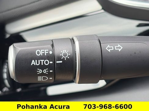 Used 2024 Acura MDX SH-AWD image 10
