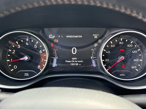Used 2018 Jeep Compass Limited w/ Safe & Security Group FWD image 24