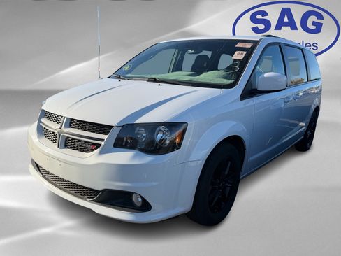 Used 2019 Dodge Grand Caravan GT image 4