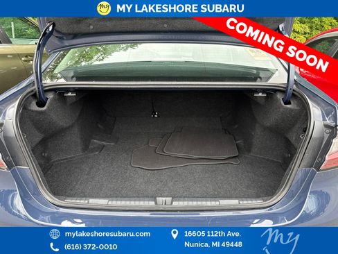 Used 2025 Subaru Legacy Premium AWD/4WD image 12