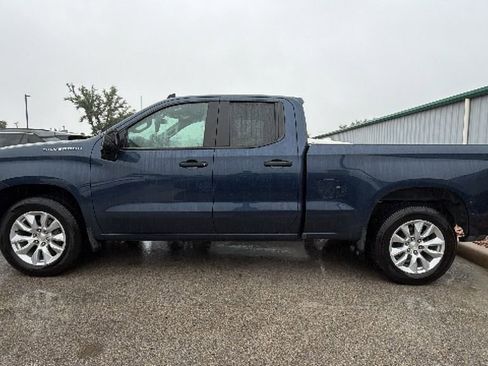 Used 2021 Chevrolet Silverado 1500 Custom image 7