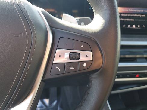 Used 2025 BMW X5 sDrive40i image 31