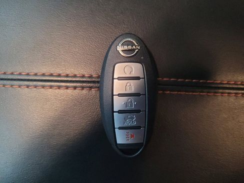 Used 2023 Nissan Altima 2.5 SR image 32