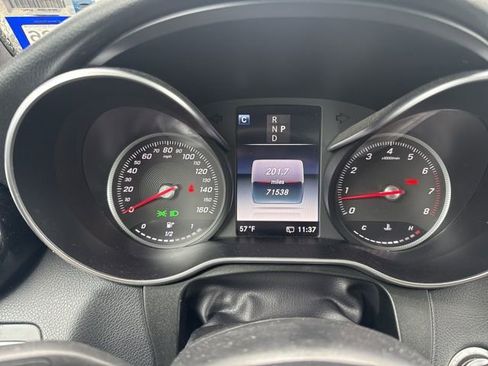 Used 2019 Mercedes-Benz GLC 300 image 7