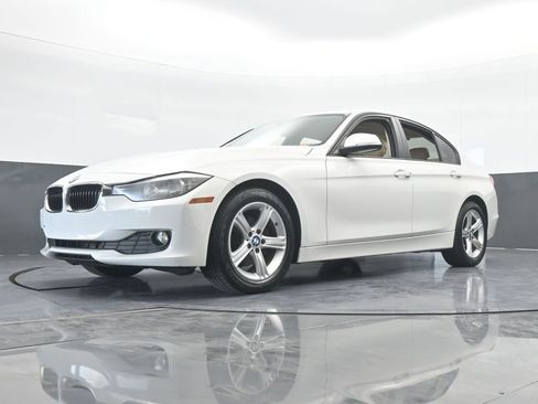 Used 2014 BMW 320i Sedan image 50
