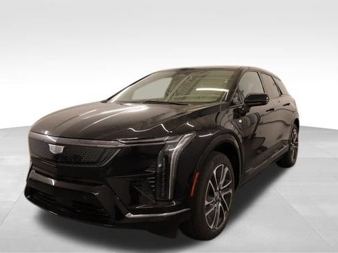 New 2026 Cadillac Optiq Sport 2 w/ LPO, Floor Liner Package RWD image 5