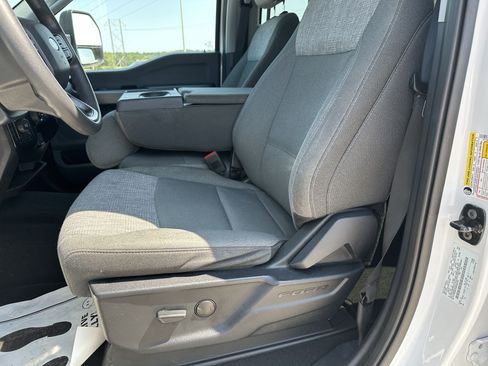 Used 2025 Ford F250 XLT AWD/4WD image 19