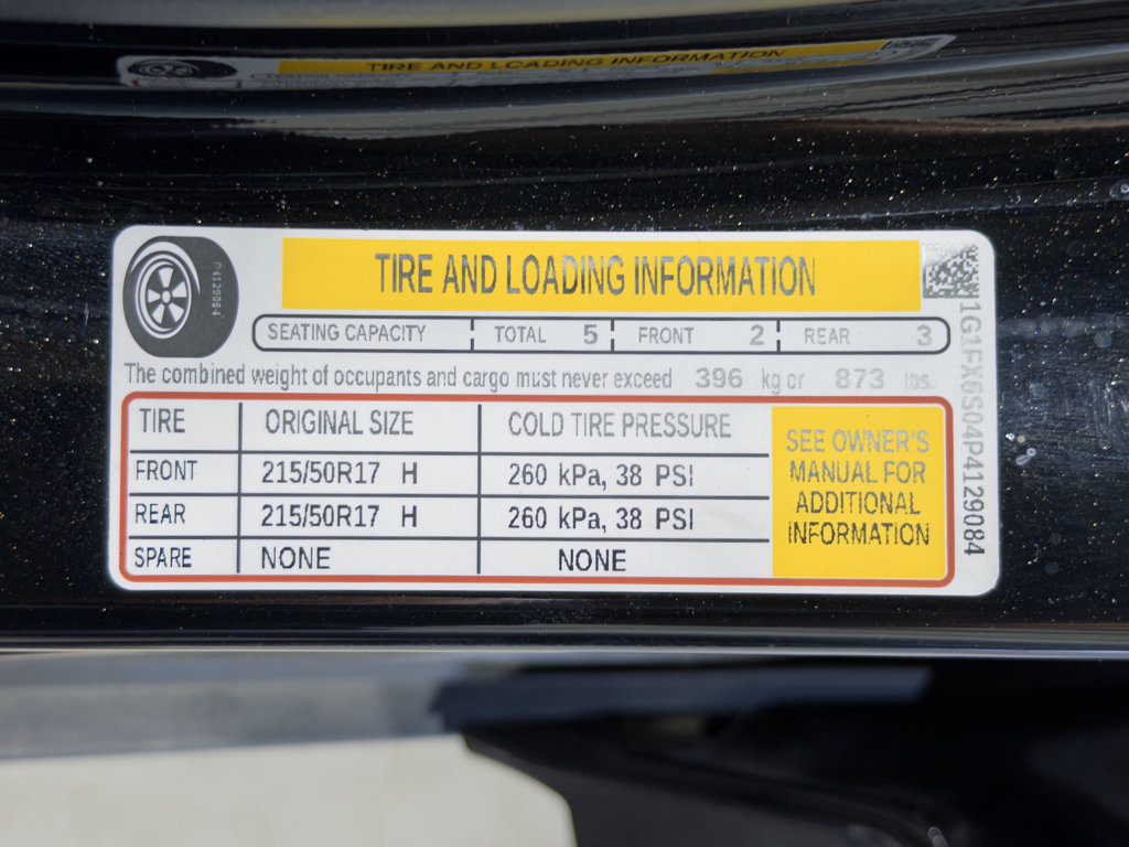 Used 2023 Chevrolet Bolt LT w/ Infotainment Package FWD image 29