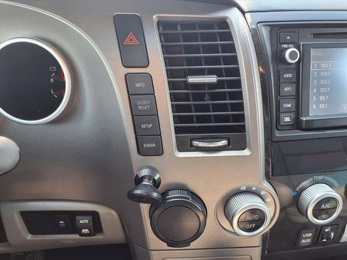 Used 2014 Toyota Sequoia Limited image 12