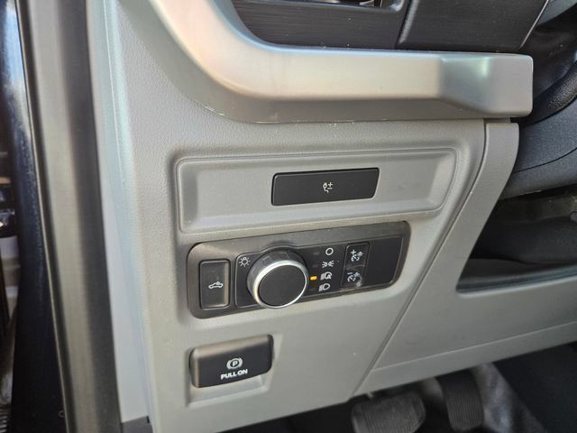 Used 2022 Ford F150 XL w/ Equipment Group 101A High AWD/4WD image 16