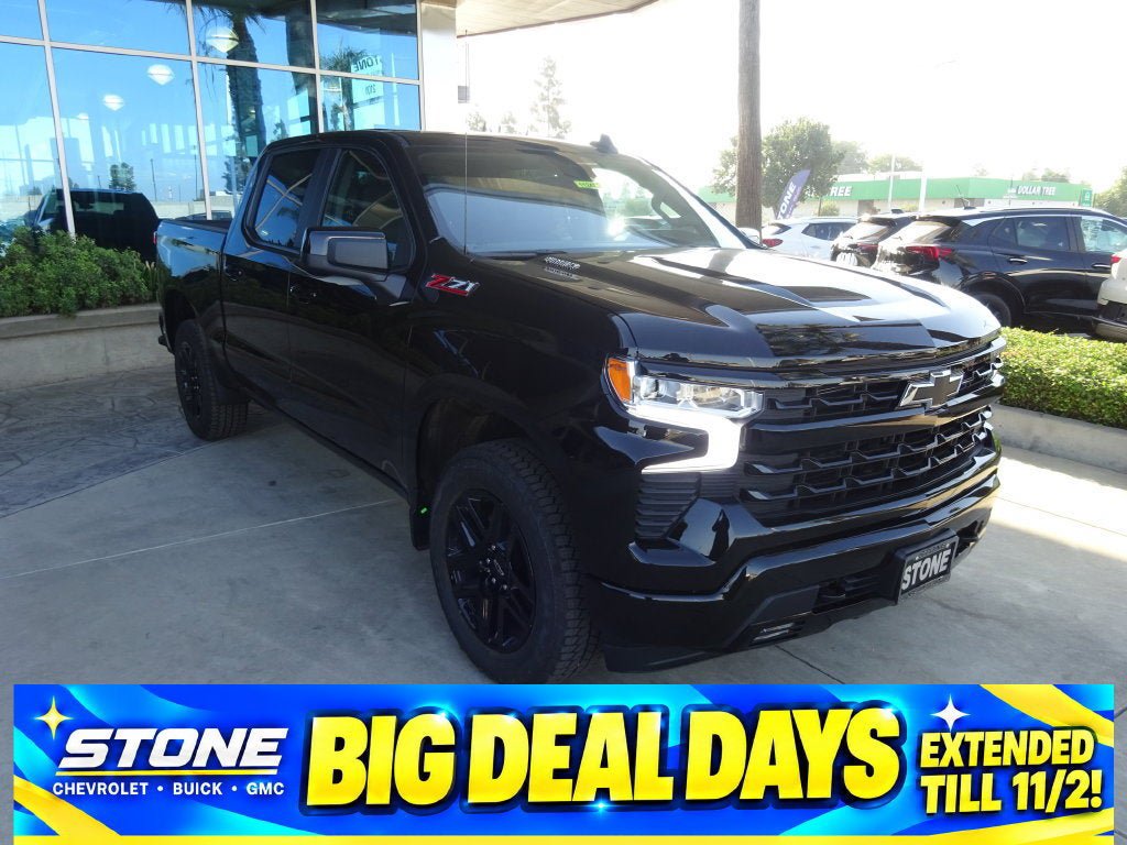 New 2026 Chevrolet Silverado 1500 RST w/ Z71 Off-Road Package AWD/4WD image 1