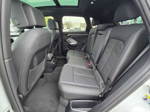 Certified 2023 Audi Q3 2.0T Premium w/ Convenience Package AWD/4WD image 16