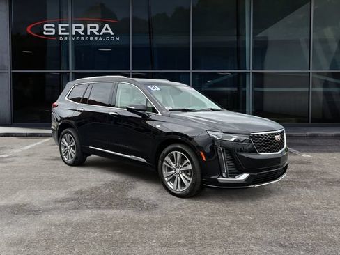 Used 2021 Cadillac XT6 Premium Luxury AWD/4WD image 7