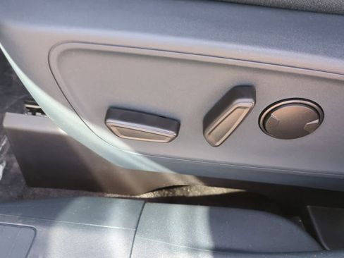 New 2026 Ford Maverick XLT w/ XLT Luxury Package AWD/4WD image 17