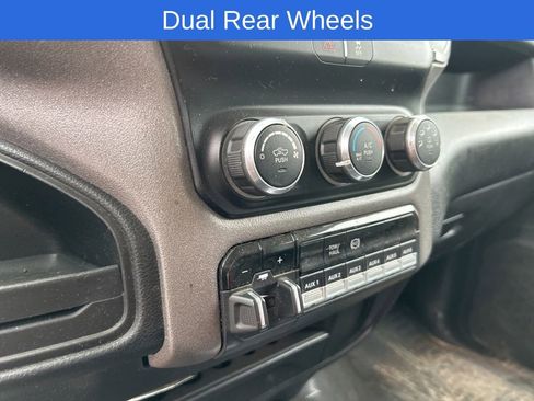 Used 2019 RAM 3500 Tradesman w/ Chrome Appearance Group AWD/4WD image 12