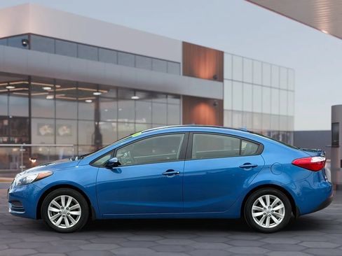 Used 2014 Kia Forte LX w/ Popular Package FWD image 6