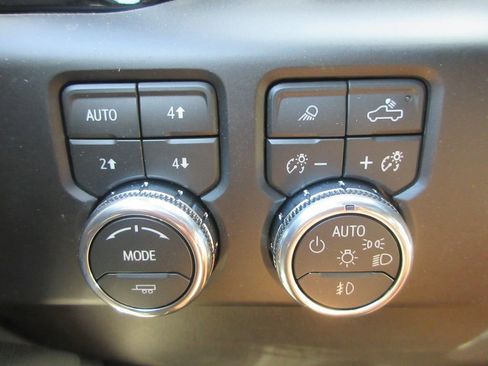 New 2026 GMC Sierra 1500 AT4X AWD/4WD image 18