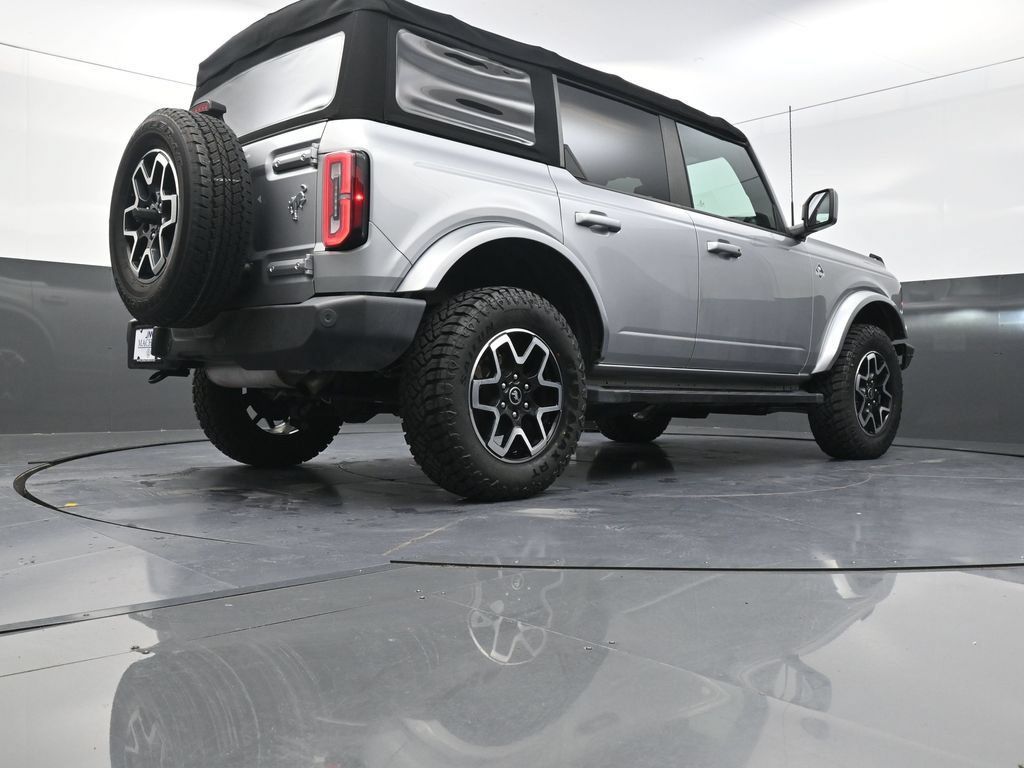 Used 2021 Ford Bronco Outer Banks AWD/4WD image 27