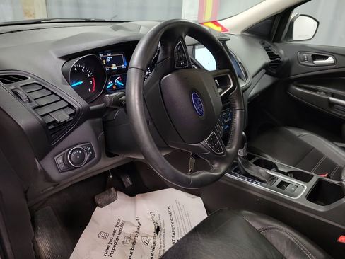 Used 2017 Ford Escape SE w/ SE Leather Comfort Package image 14