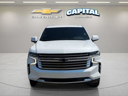 Used 2024 Chevrolet Suburban High Country AWD/4WD image 8