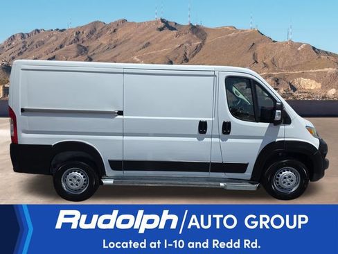 Used 2025 RAM ProMaster 2500 w/ U-Haul Equipment Group FWD image 6