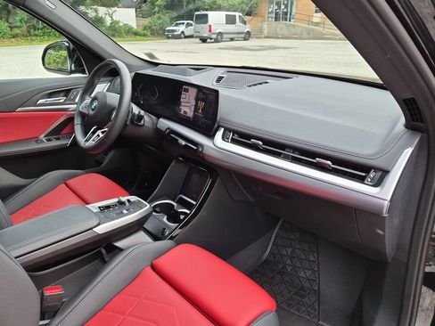 Used 2023 BMW X1 xDrive28i w/ Premium Package AWD/4WD image 29