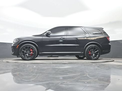 Used 2022 Dodge Durango R/T w/ Tow 'N Go Package AWD/4WD image 27