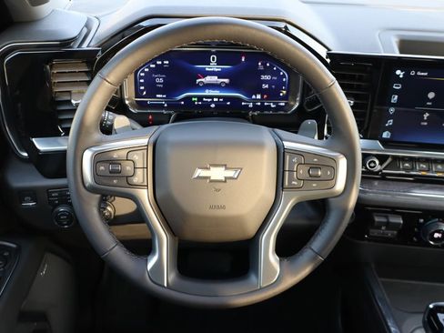 Used 2023 Chevrolet Silverado 1500 LTZ w/ LTZ Premium Package image 23