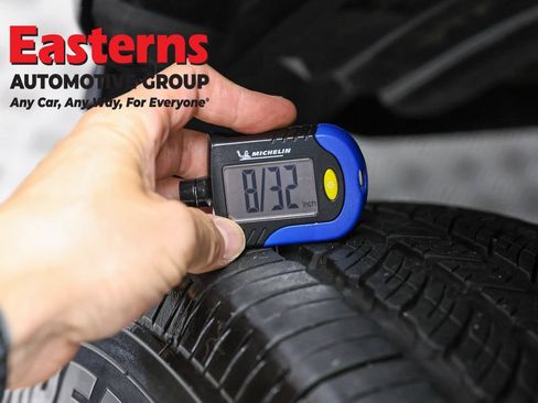 Used 2020 Toyota Tacoma SR RWD image 24