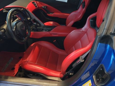 Used 2016 Chevrolet Corvette Z06 w/ 3LZ Preferred Equipment Group image 7