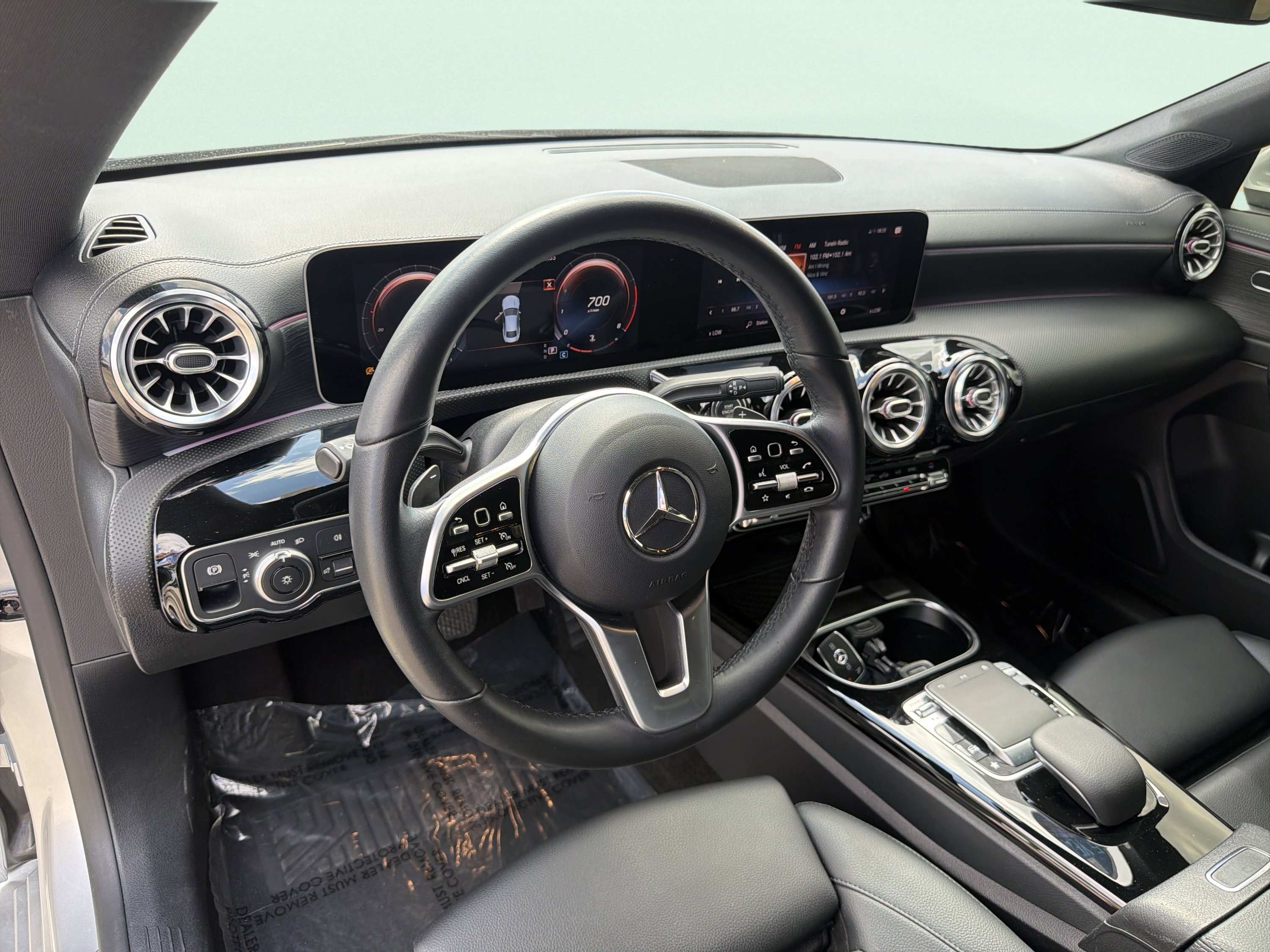 Used 2020 Mercedes-Benz CLA 250 image 21