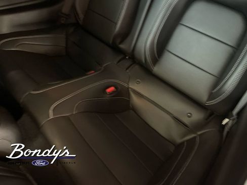 Used 2021 Ford Mustang Shelby GT500 w/ Technology Package RWD image 11