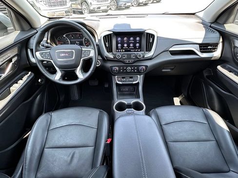 Used 2024 GMC Terrain SLT w/ Tech Package AWD/4WD image 31