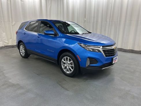 Used 2024 Chevrolet Equinox LT AWD/4WD image 1