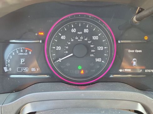 Used 2019 Honda HR-V EX-L image 24