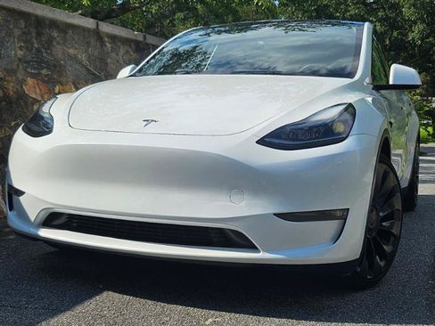 Used 2023 Tesla Model Y Performance AWD/4WD image 74