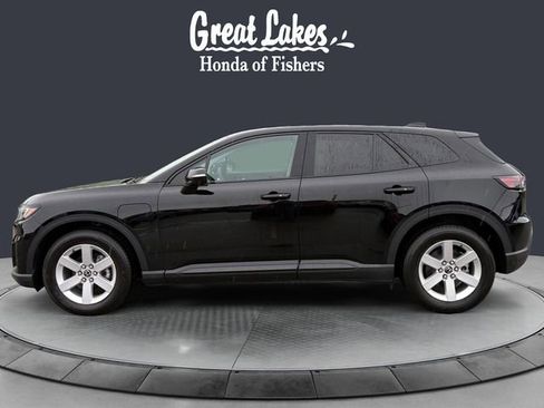 Used 2025 Honda Prologue EX image 2