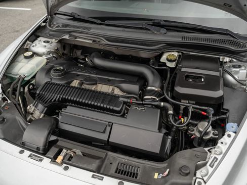 Used 2013 Volvo C70 T5 image 27