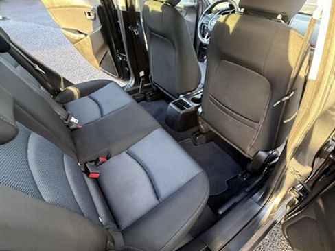 Used 2018 Toyota Yaris iA image 27