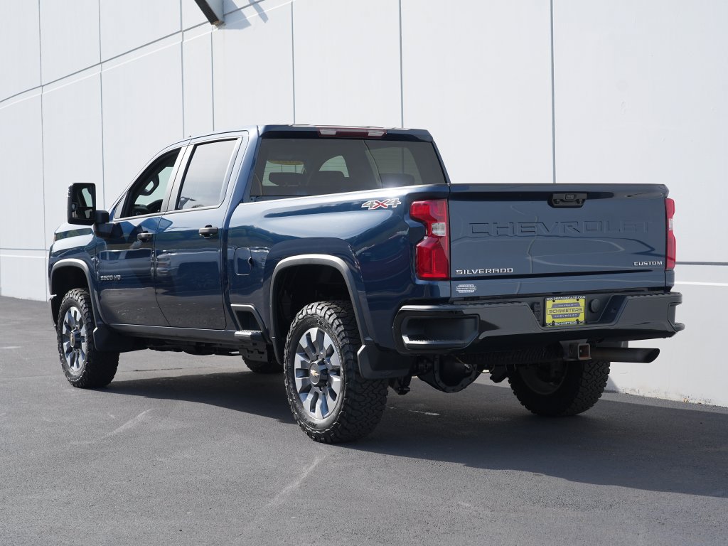 Used 2021 Chevrolet Silverado 2500 Custom w/ Custom Value Package AWD/4WD image 5