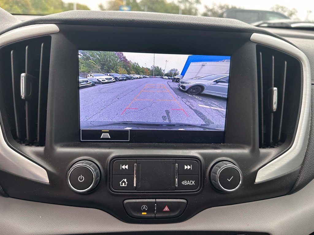 Used 2023 GMC Terrain SLT AWD/4WD image 18
