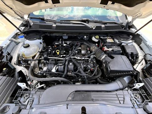 Used 2020 Lincoln Corsair FWD w/ Equipment Group 101A image 28